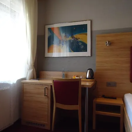 Garten Hotel 3*