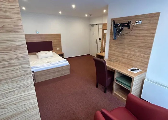 花园酒店 3* 波恩